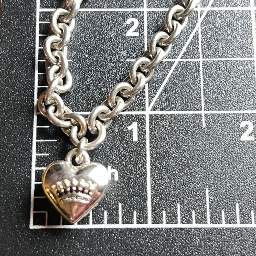 Juicy Couture Necklace Silver Tone Puffy Heart Crown Charm Toggle Clasp 16" Y2K - Picture 7 of 8